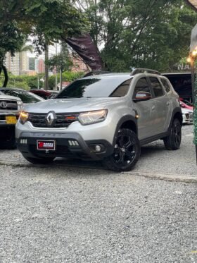 RENAULT DUSTER AT CVT ICONIC 1.3T 4×2