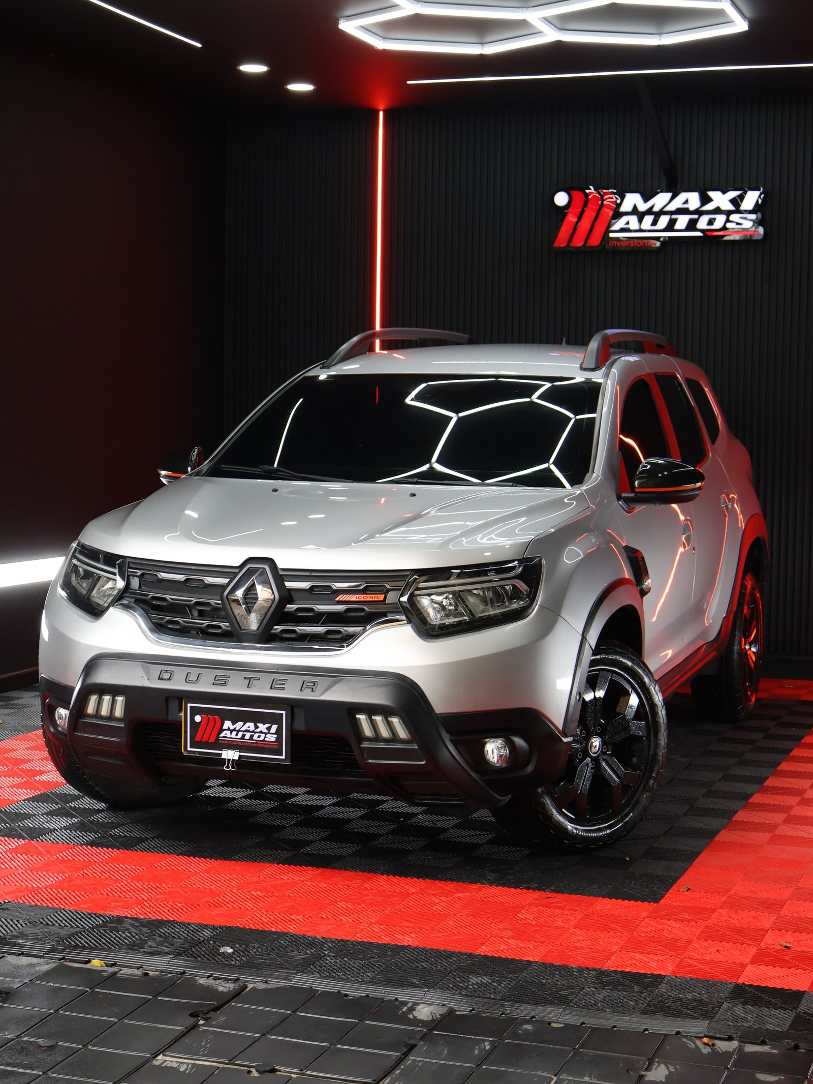 RENAULT DUSTER AT CVT ICONIC 1.3T 4×2