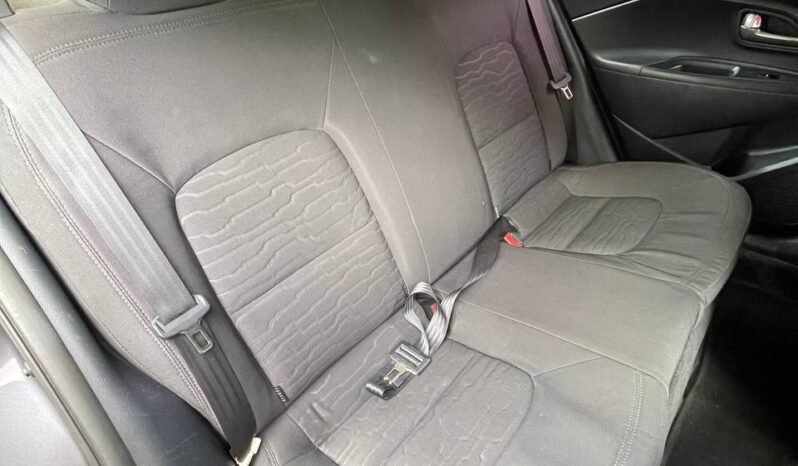 
								KIA RIO UB EX SD 1.4 AT full									