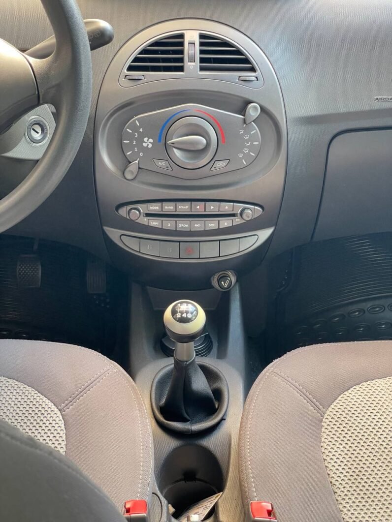 
								CHERY XCROSS MT 1.3 full									