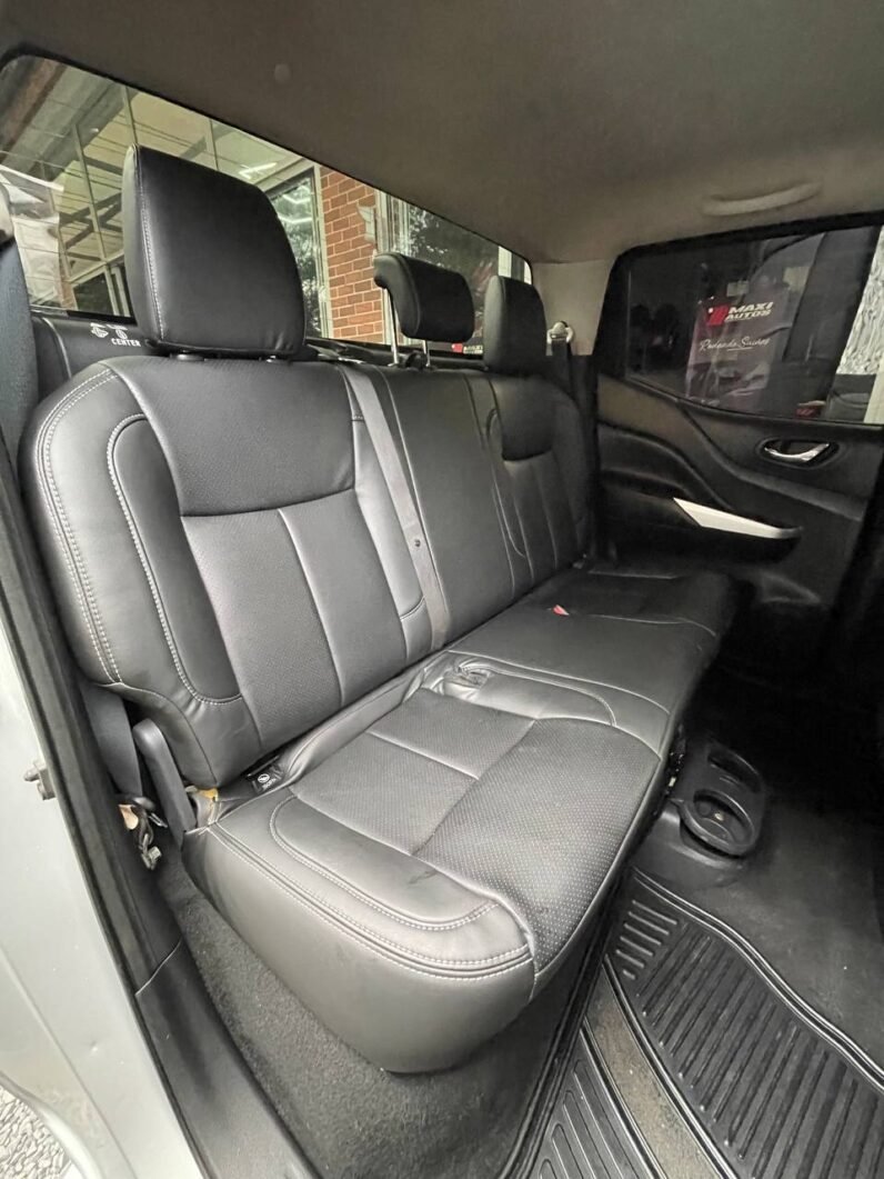 
								NISSAN FRONTIER LE AUT DIESEL 4X4 full									