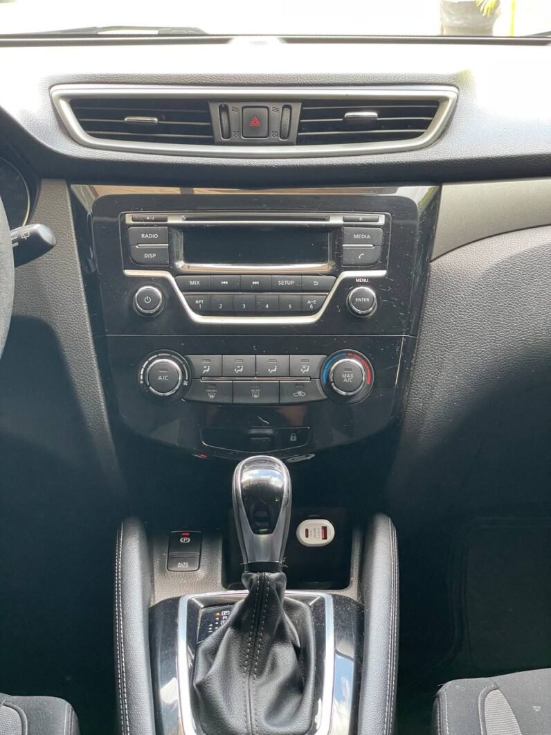 
								NISSAN QASHQAI SENSE AT 2.0LT 4*2 full									