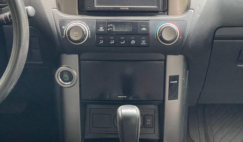 
								TOYOTA PRADO TX 4.0L AT 4×4 full									