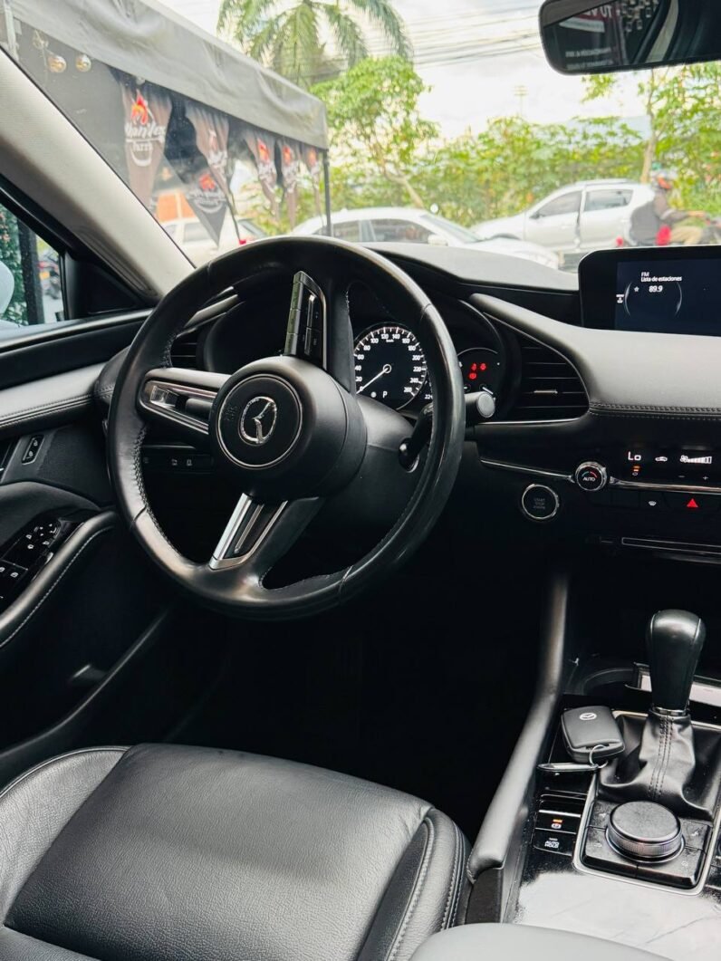 
								MAZDA 3 TOURING SD full									