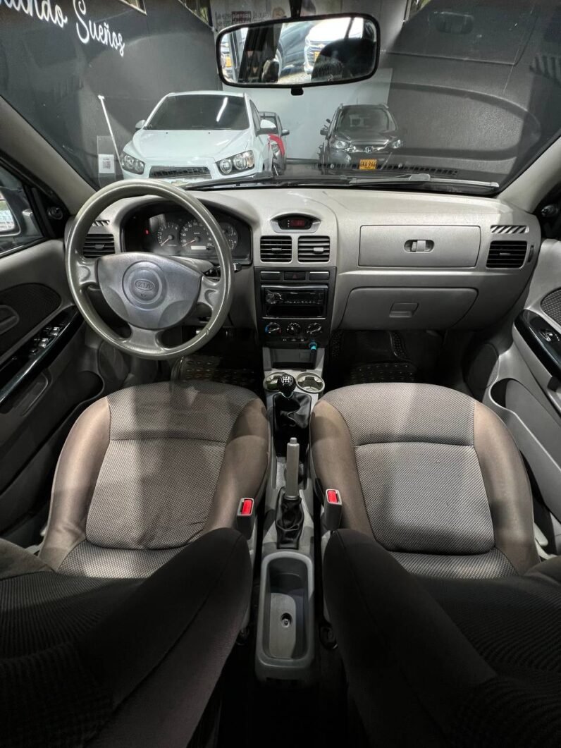 
								KIA RIO STYLUS LS full									