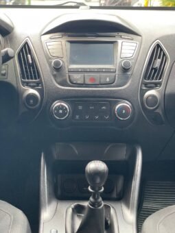 
										HYUNDAI TUCSON IX35 GL MT 2.0L 4×2 full									
