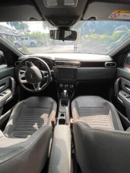 
										RENAULT DUSTER AT CVT ICONIC 1.3T 4×2 full									