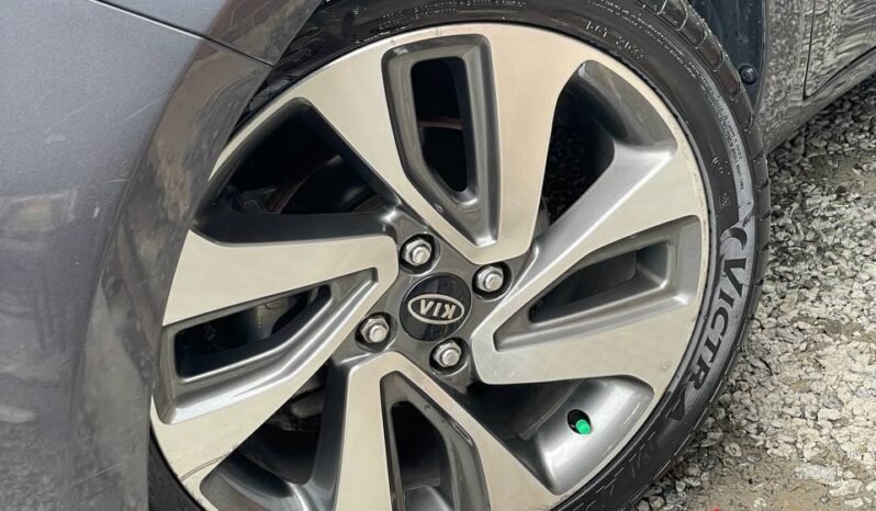 
								KIA RIO UB EX SD 1.4 AT full									