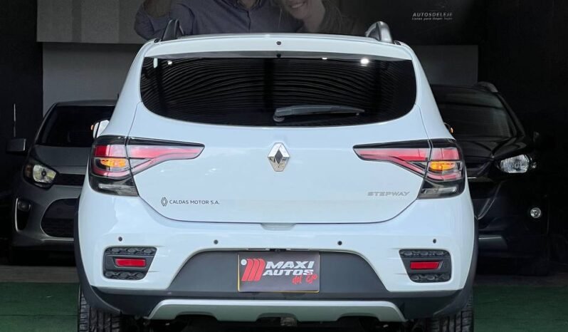 
								RENAULT STEPWAY INTENS AT full									