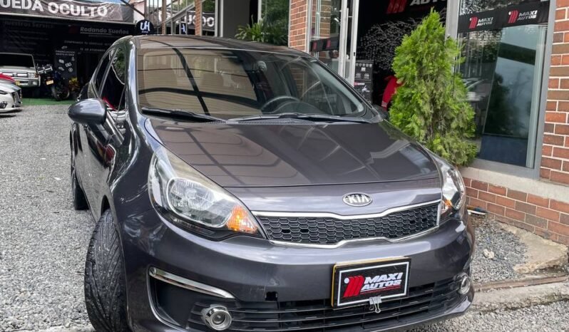 
								KIA RIO UB EX SD 1.4 AT full									