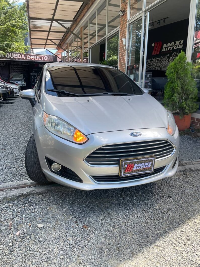 
								FORD FIESTA TITANIUM AT 1.6 full									