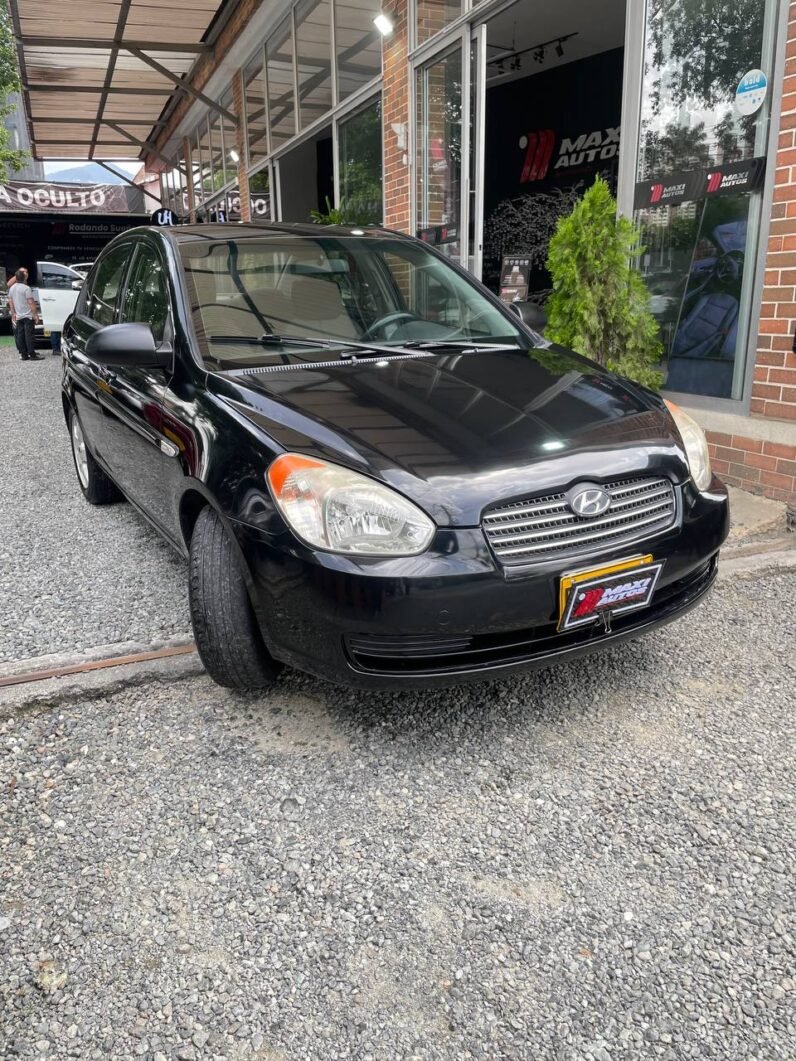 
								HYUNDAI ACCENT GLS VISION 1.4L MT full									