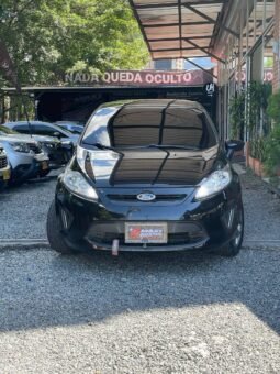 FORD FIESTA SE MT HB