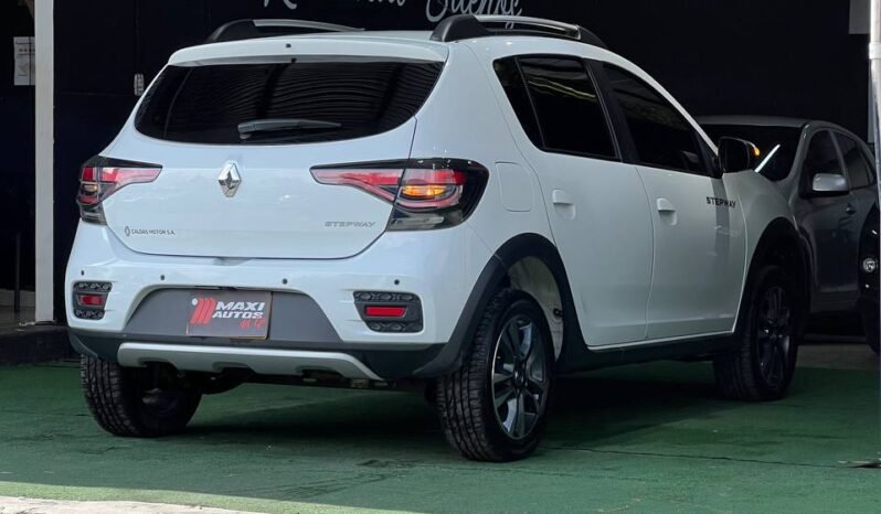 
								RENAULT STEPWAY INTENS AT full									