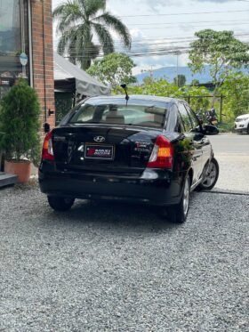 HYUNDAI ACCENT GLS VISION 1.4L MT