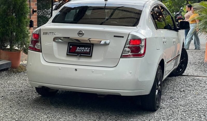 
								NISSAN SENTRA B16 MT 2.0 SEDAN full									