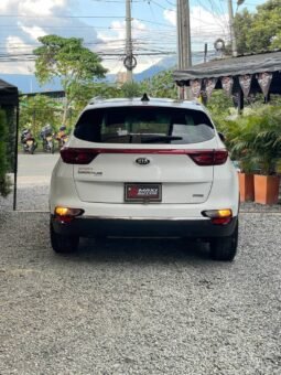 
										KIA SPORTAGE VIBRANT AT 2.0 4X2 full									