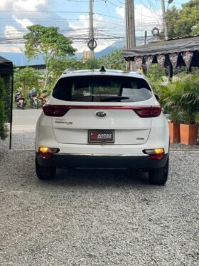 KIA SPORTAGE VIBRANT AT 2.0 4X2