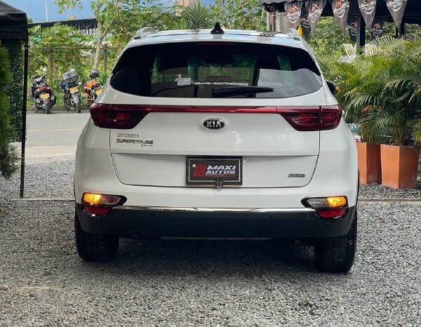 
								KIA SPORTAGE VIBRANT AT 2.0 4X2 full									