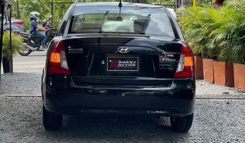 
								HYUNDAI ACCENT GLS VISION 1.4L MT full									
