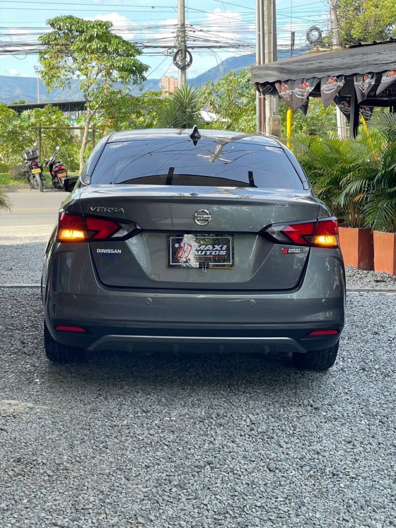 
								NISSAN NEW VERSA EXCLUSIVE SD AT full									