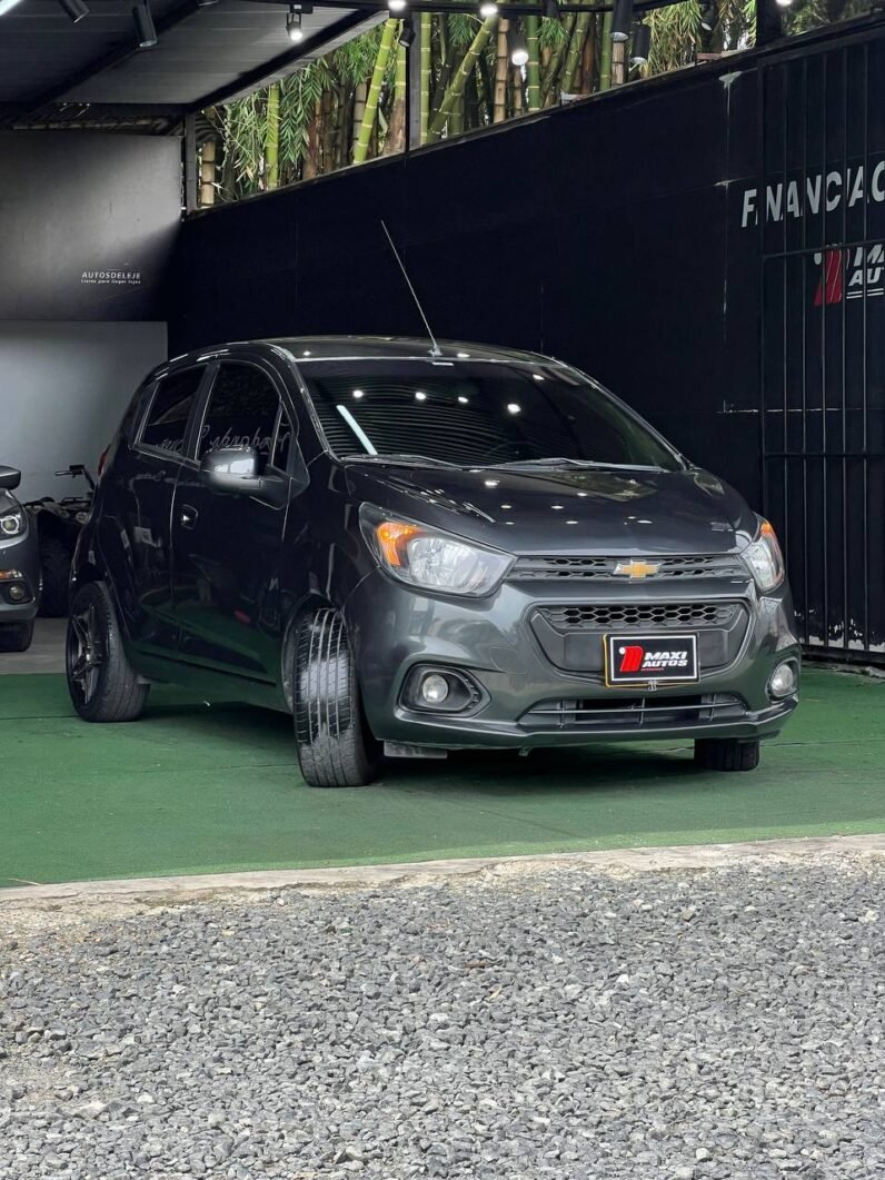 
								CHEVROLET SPARK GT 1.2 LT full									