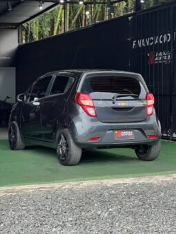 
										CHEVROLET SPARK GT 1.2 LT full									