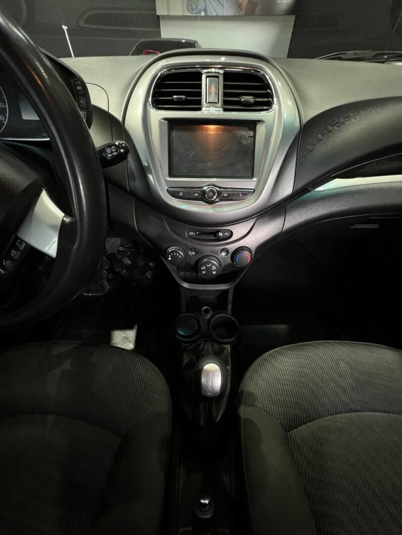 
								CHEVROLET SPARK GT 1.2 LT full									