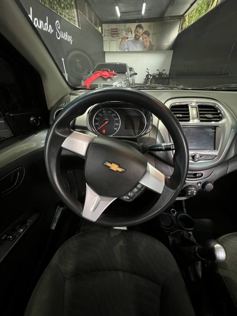 
								CHEVROLET SPARK GT 1.2 LT full									