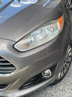 
										FORD FIESTA TITANIUM AT 1.6 full									