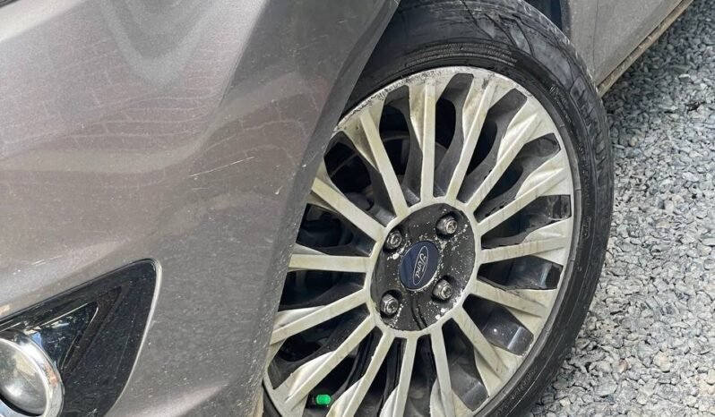 
								FORD FIESTA TITANIUM AT 1.6 full									