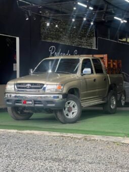 TOYOTA  HILUX 2.4 MT 4X4 GASOLINA