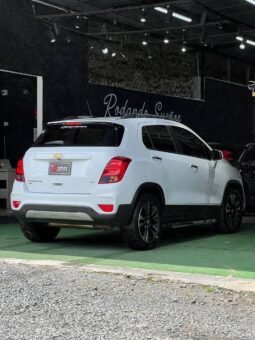 
										CHEVROLET TRACKER LTZ AT 4X4 1.8 full									