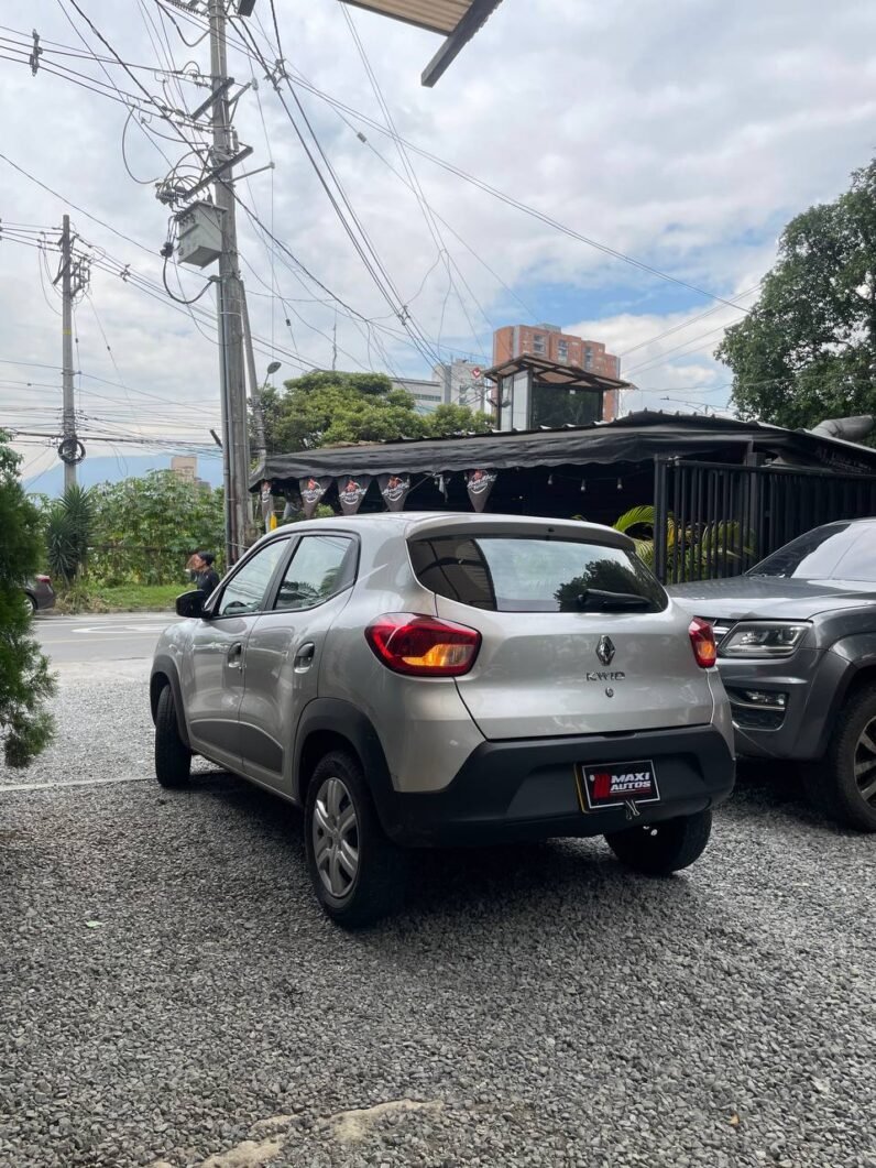 
								RENAULT KWID ZEN MT 1.0 full									