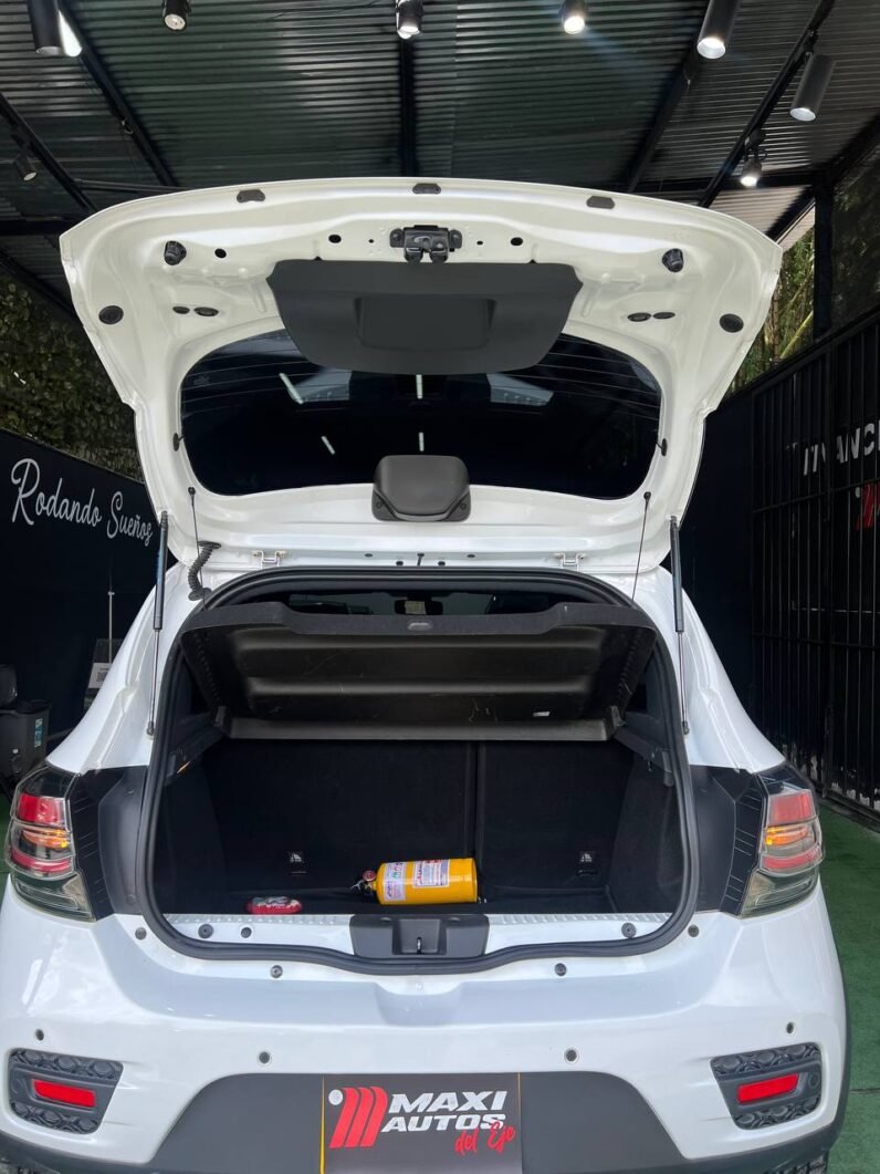
								RENAULT STEPWAY INTENS AT full									