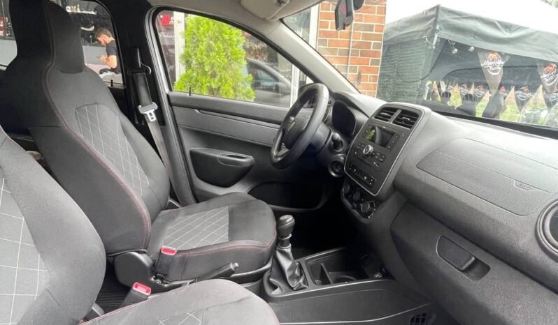 
								RENAULT KWID ZEN MT 1.0 full									