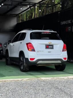 
										CHEVROLET TRACKER LTZ AT 4X4 1.8 full									