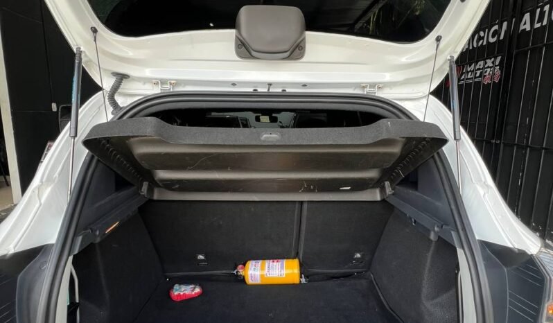 
								RENAULT STEPWAY INTENS AT full									