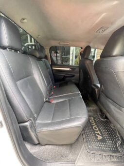 
										TOYOTA HILUX 2.8 DIESEL AT 4X4 full									