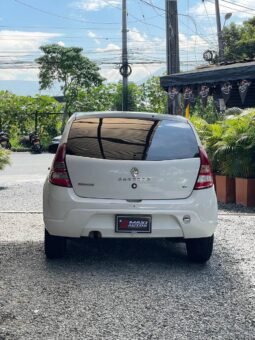 
										RENAULT SANDERO AUTENTHI full									