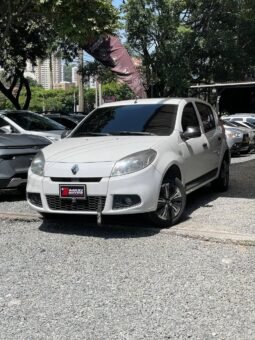 RENAULT SANDERO AUTENTHI