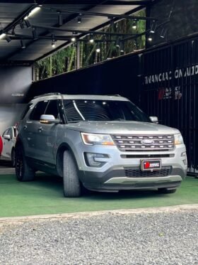 FORD EXPLORER LIMITED AT 4X4