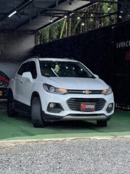 
										CHEVROLET TRACKER LTZ AT 4X4 1.8 full									