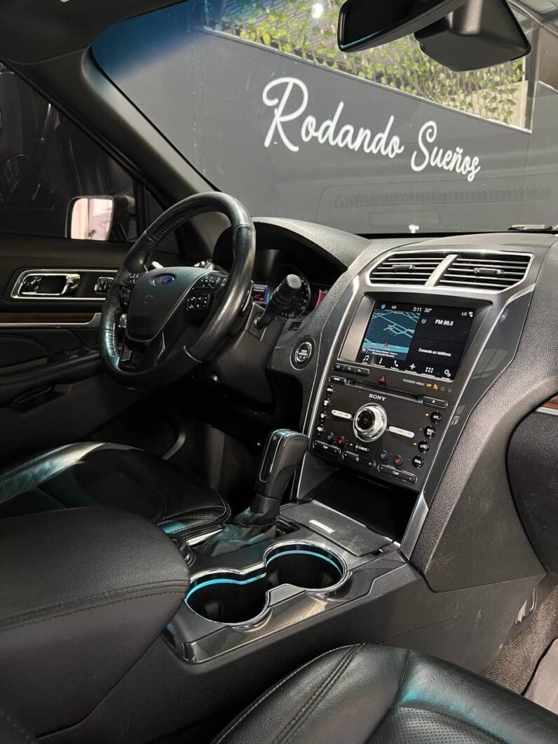 
								FORD EXPLORER LIMITED AT 4X4 full									