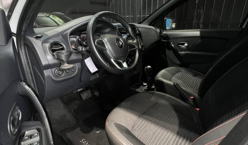 
								RENAULT STEPWAY INTENS AT full									