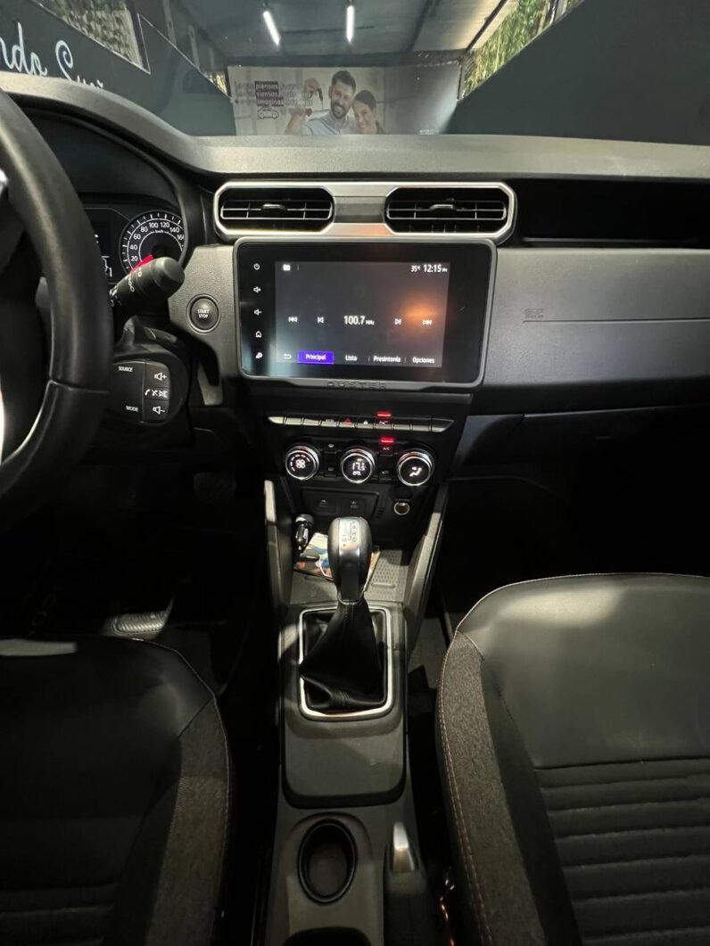 
								RENAULT DUSTER AT CVT ICONIC 1.3T 4×2 full									