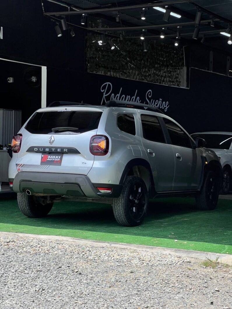 
								RENAULT DUSTER AT CVT ICONIC 1.3T 4×2 full									