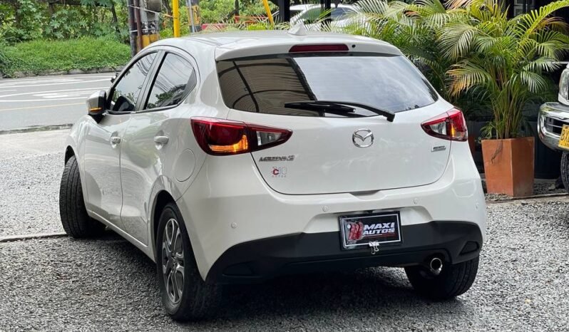 
								MAZDA 2 GRAND TOURING LX 1.5 AT full									