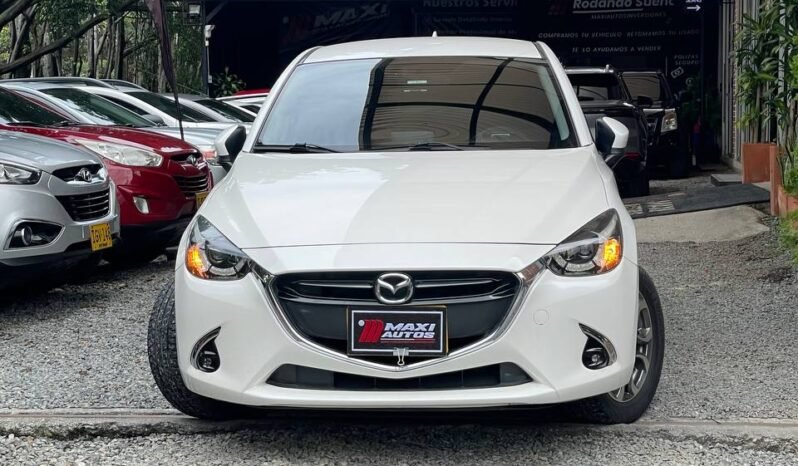 
								MAZDA 2 GRAND TOURING LX 1.5 AT full									