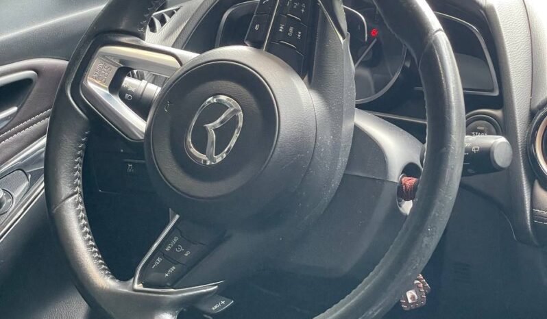 
								MAZDA 2 GRAND TOURING LX 1.5 AT full									